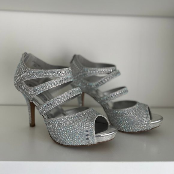 Sparkling Strappy Silver Heels - Picture 4 of 16